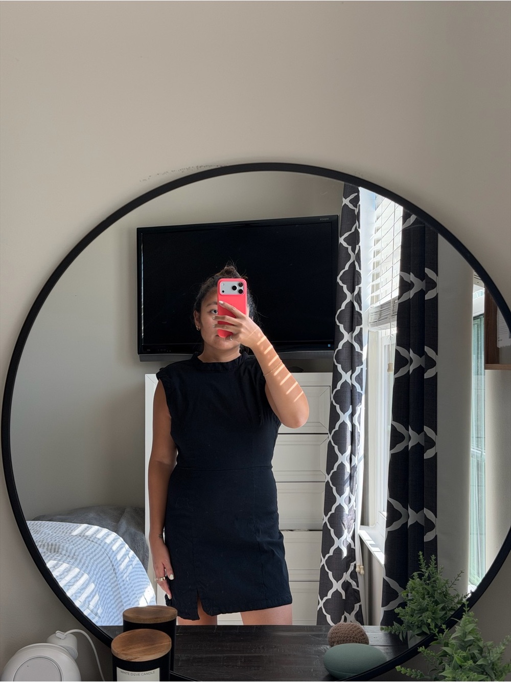 Classic Black Sleeveless Sheath Dress